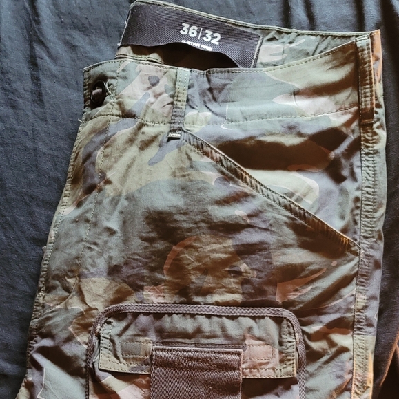 G-Star 3D regular tapered Camo cargo pants 36x32 - Picture 1 of 10
